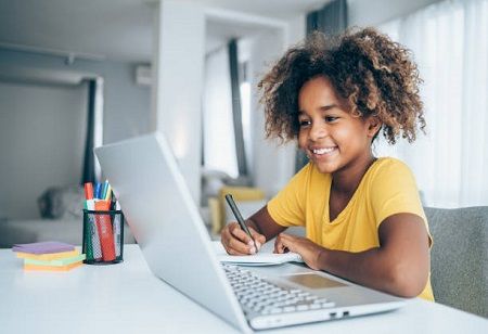 Online International School in Singapore Delivers World-Class Education at Home