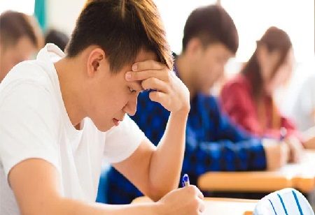 Seoul Chief Proposes Ending College Entrance Exam by 2040